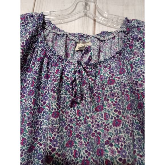 St Johns Bay Shirt Ladies Medium Petite‎ Purple Pixie Floral Peasant - Picture 4 of 6